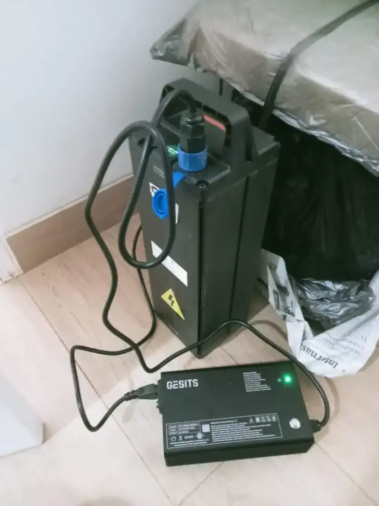 Baterai motor listrik si gesit