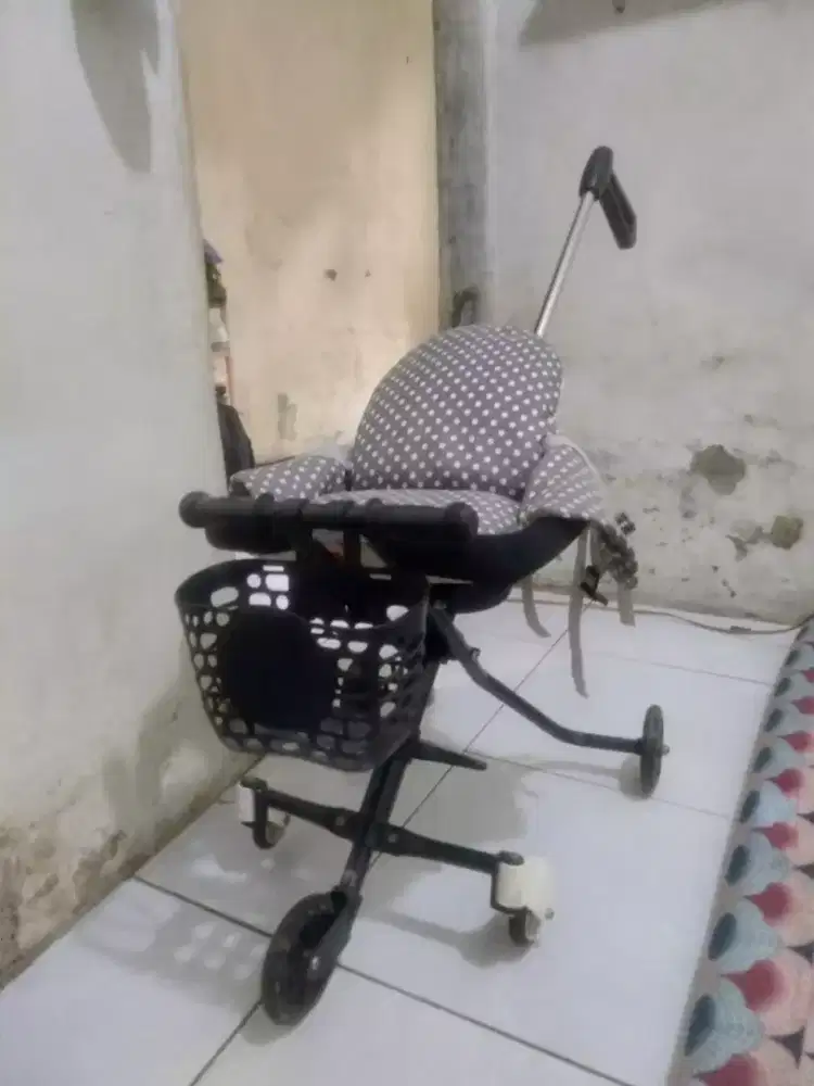 Stroller lipat bayi (5 roda) PMB Ezzy mode S06