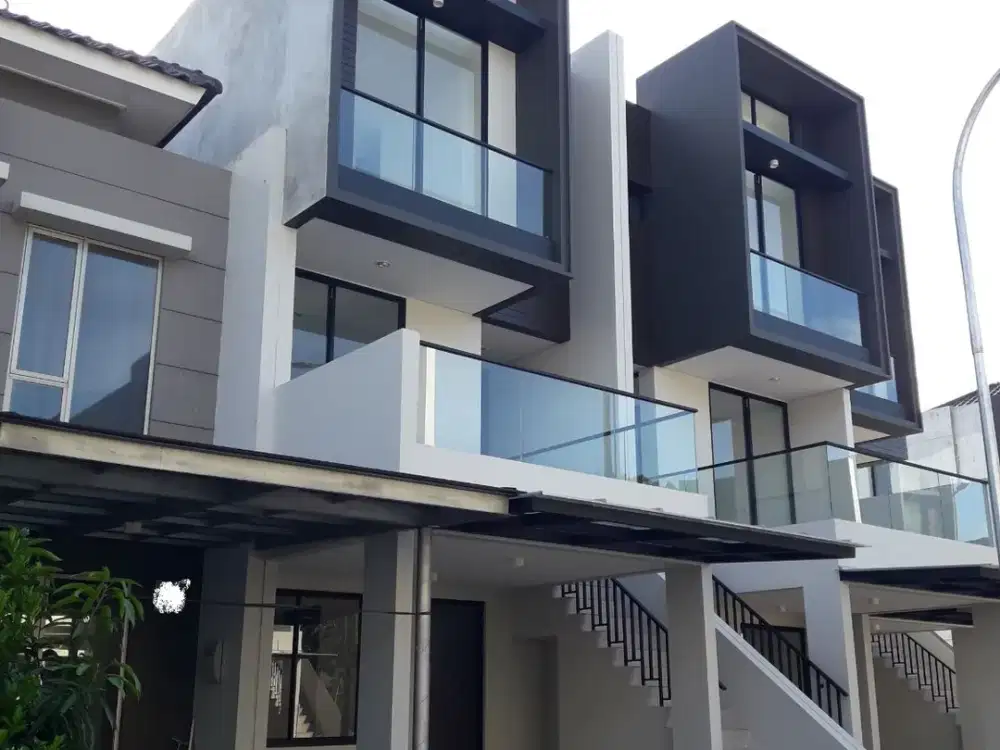 Rumah Brand New 3 Lantai Siap Huni Dalam Cluster Harmony Golf Island PIK