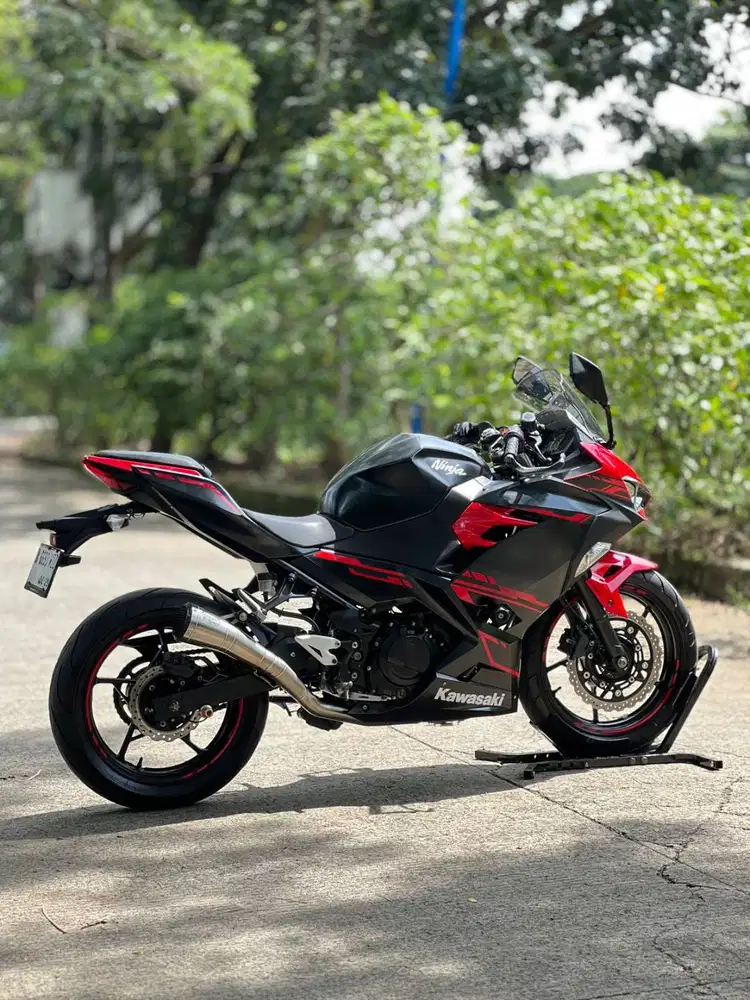 KM LOW! KAWASAKI NEW NINJA 250 FI ABS SE 2018 MERAH TAX ON SIAP PAKAI