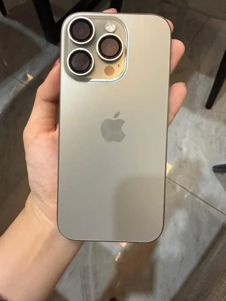 DIJUAL IPHONE 16 PRO