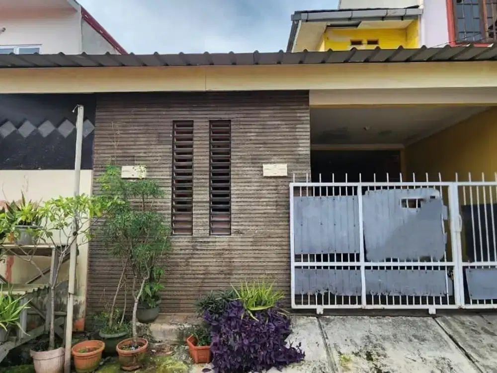 Dijual Rumah Strategis di Pekayon Bekasi