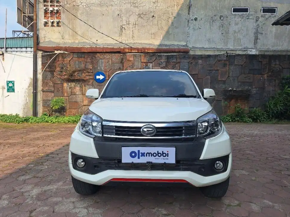 DP MURAH Daihatsu Terios 1.5 X EXTRA Bensin-AT 2017 Putih CWYMB