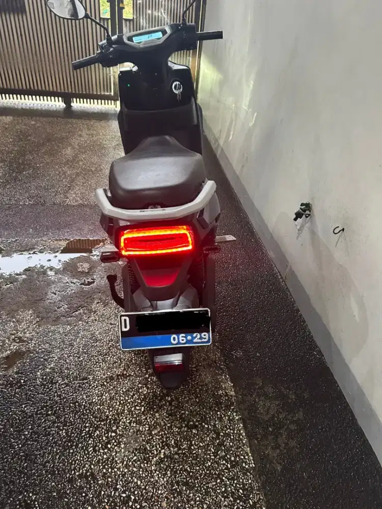 Motor listrik Yadea t9 hijau 2024