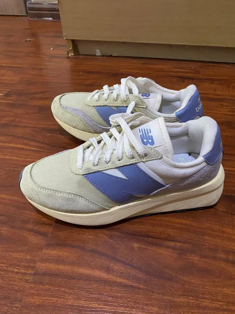 Sepatu new balance