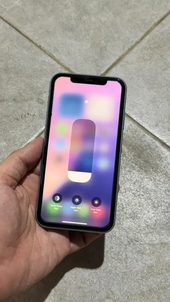 Iphone Xr Blue 256GB Terdaftar Mulus hp charger