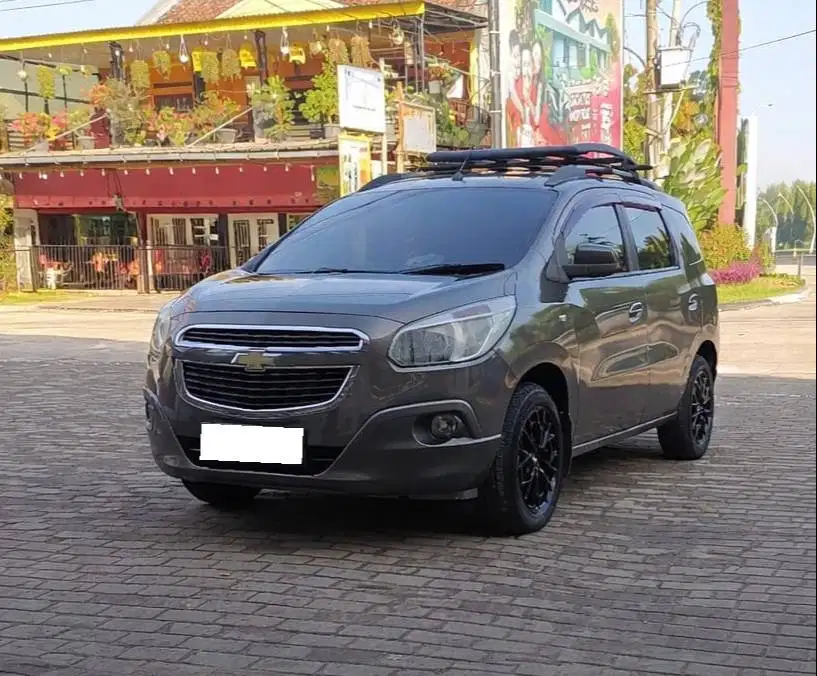 Chevrolet Spin 1.5 LTZ Automatic 2013