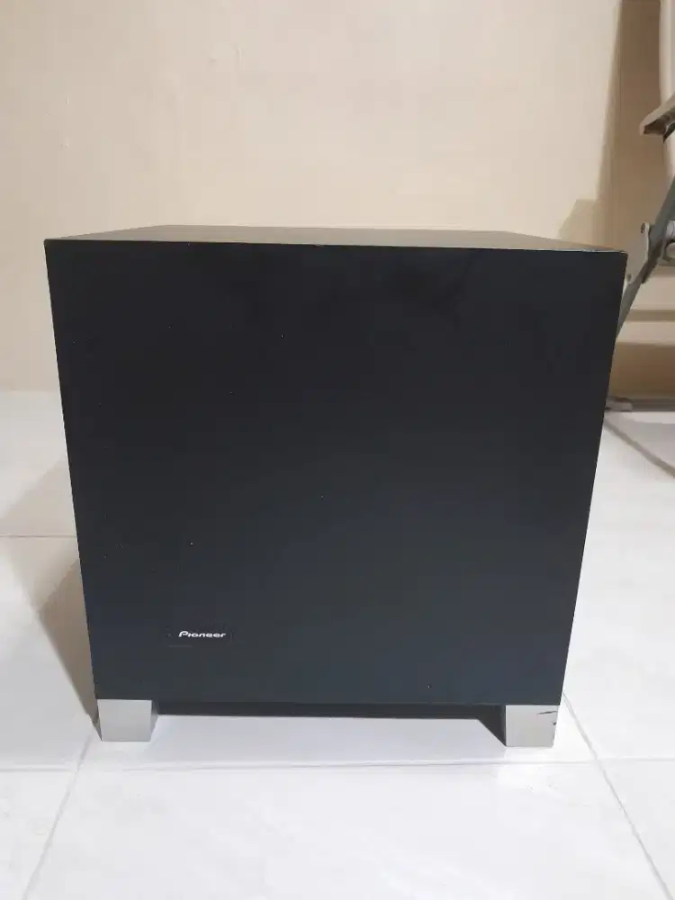 Subwoofer  Pioneer
