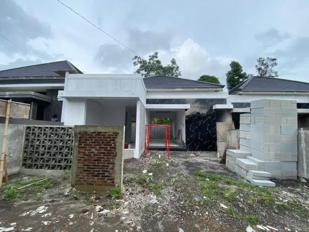 Rumah Mewah Eksklusif Timur Kampus UII Sleman – Lingkungan Asri & Nyaman, Harga 985 Juta Nego!