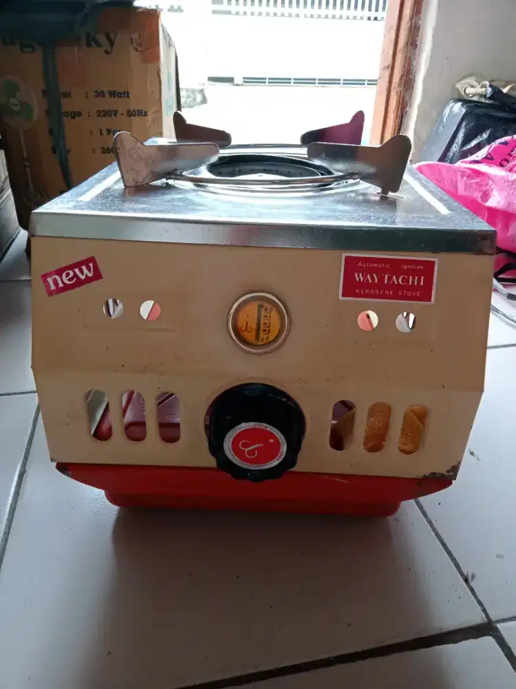 Kompor Minyak Tanah + Baterai Kuno