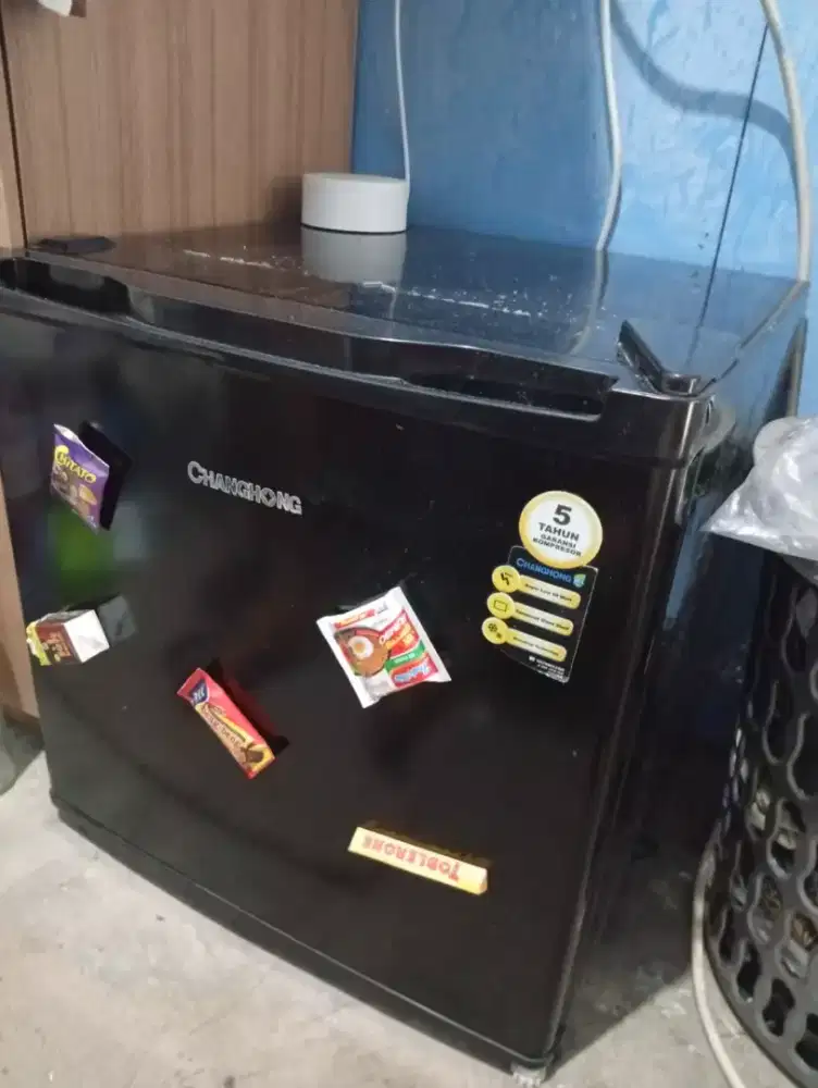 Kulkas mini bar Changhong