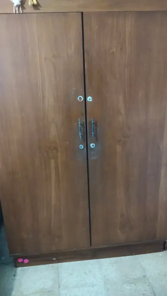 Lemari jati thn 80 an