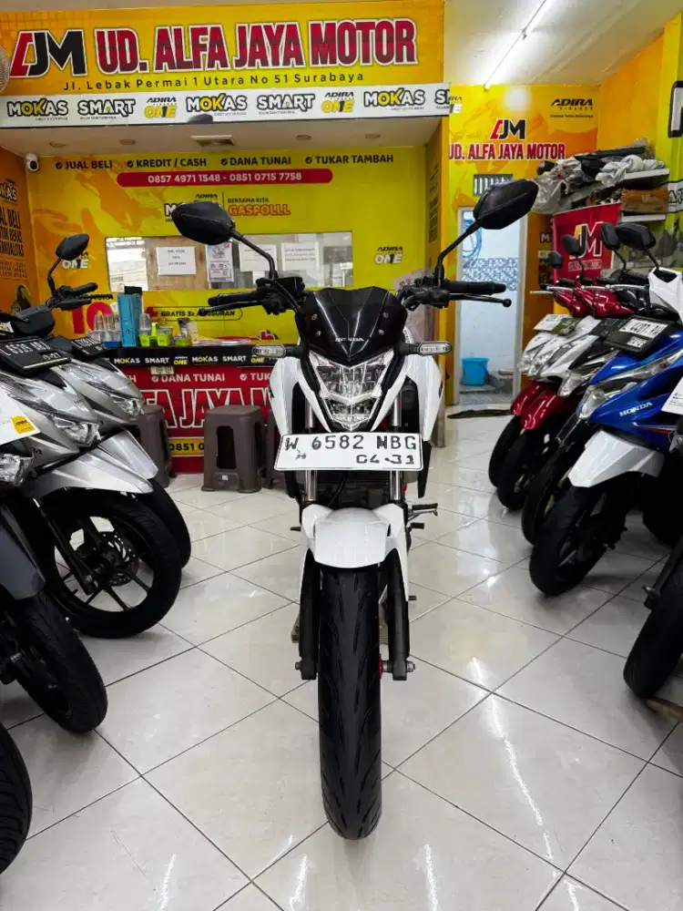 Mokas Pilihan ^ Honda CB 150R Streetfire th 2016