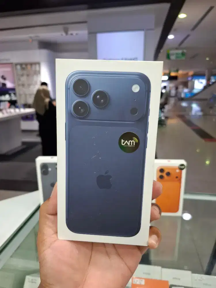 NEW IPHONE 17 PRO 1 TB DEEP BLUE PAA