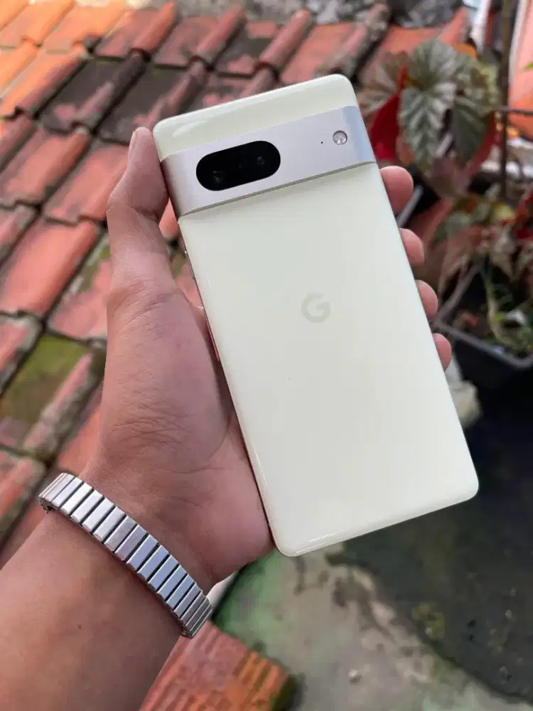 Google pixel 7 5g