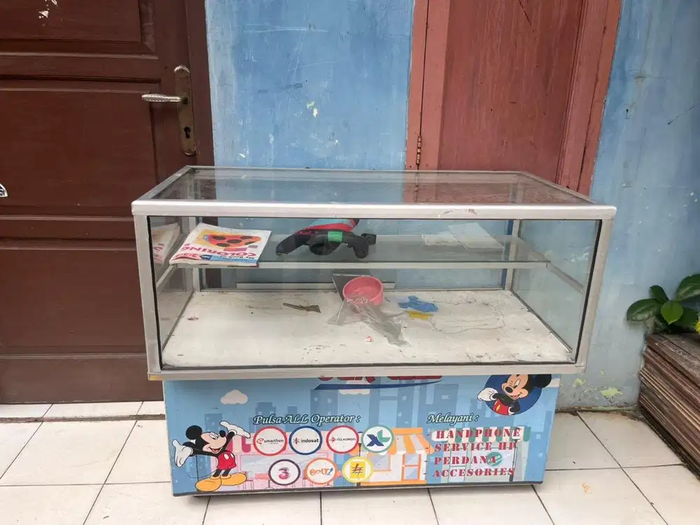 Etalase jualan pulsa