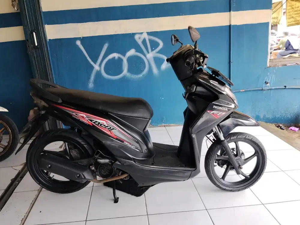 (jual cepat) Honda beat fi 2012 kondisi gres