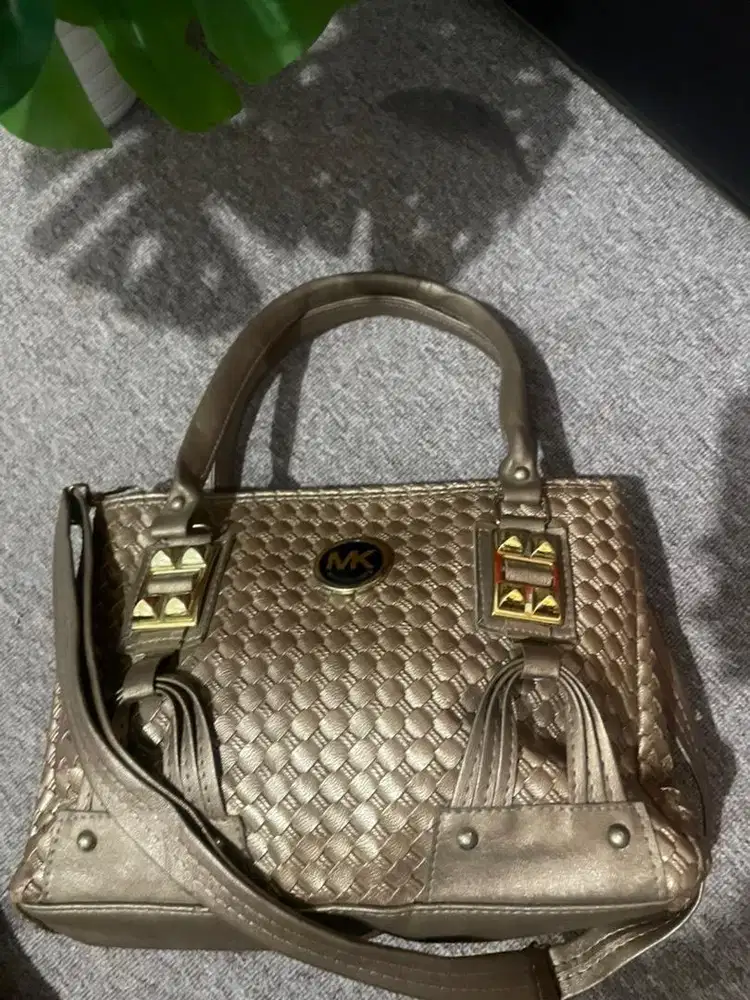 Tas wanita, kondisi mulus