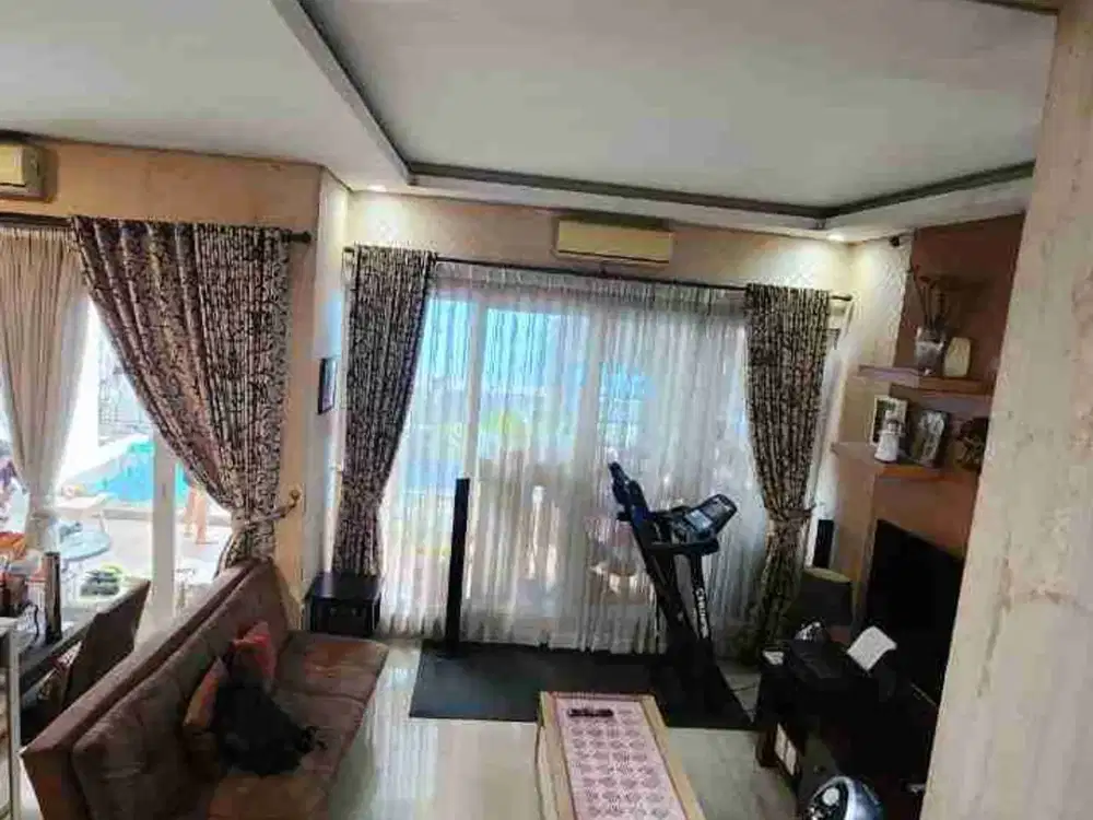 Ada Kolam Renang Turun Harga Rumah Dijual di Metland Menteng Jakarta Timur