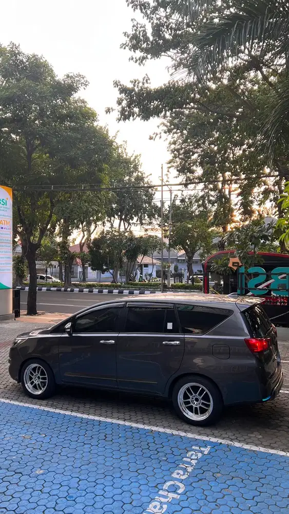 Toyota Kijang Innova 2016 Diesel