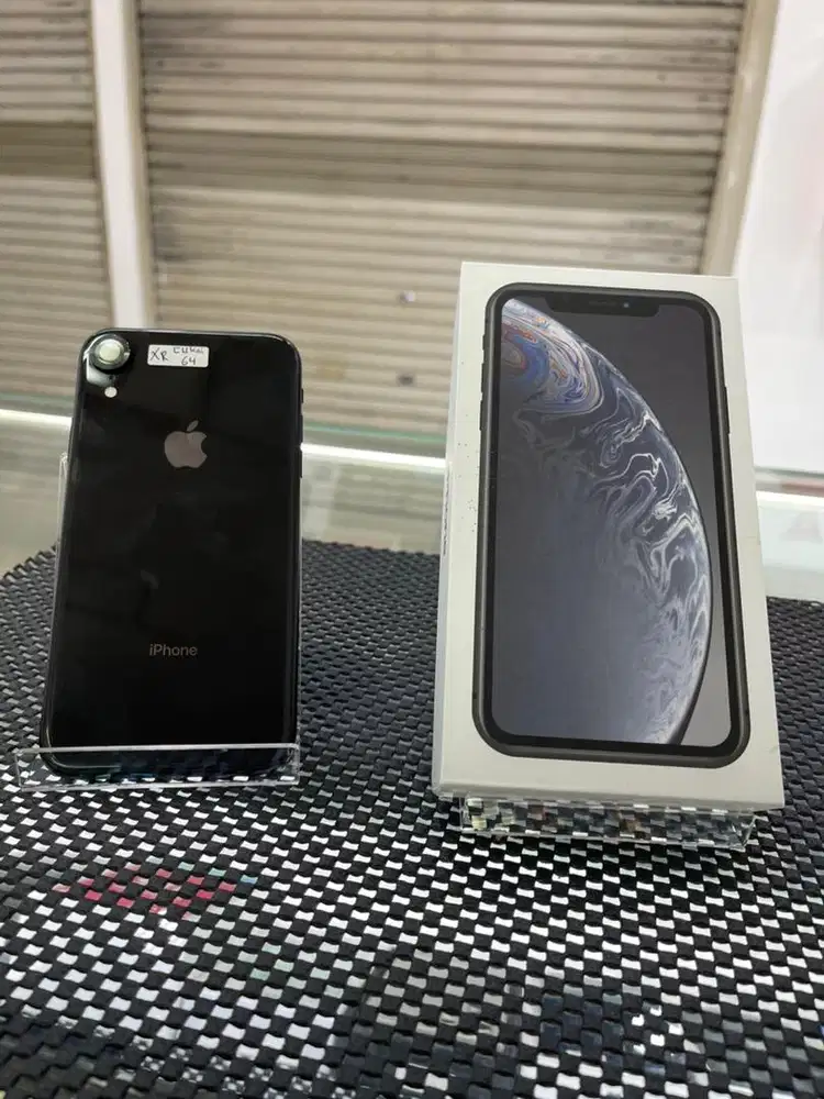 Iphone xr cukai 64gb
