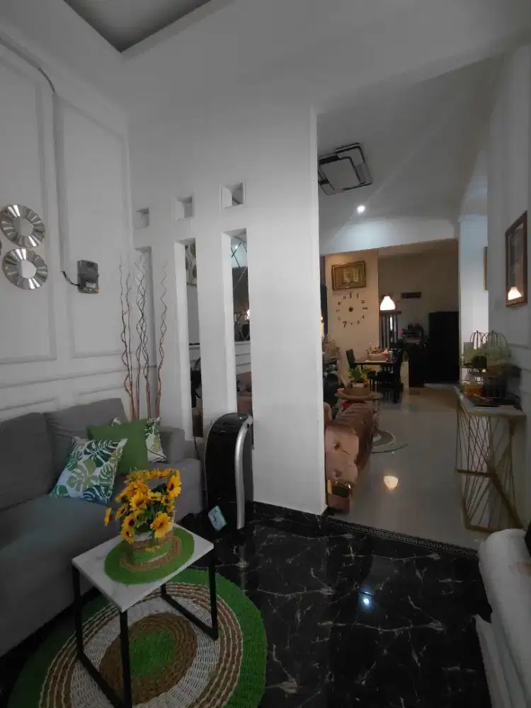 Dijual Rumah Komplek