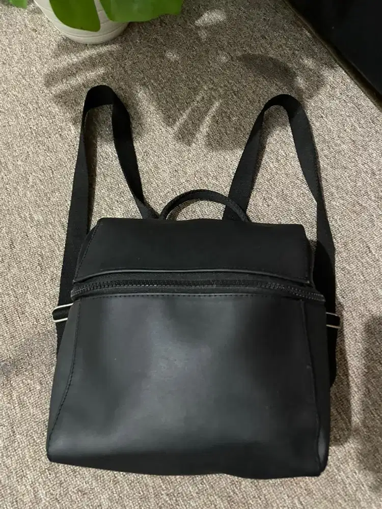 Tas ransel mini wanita