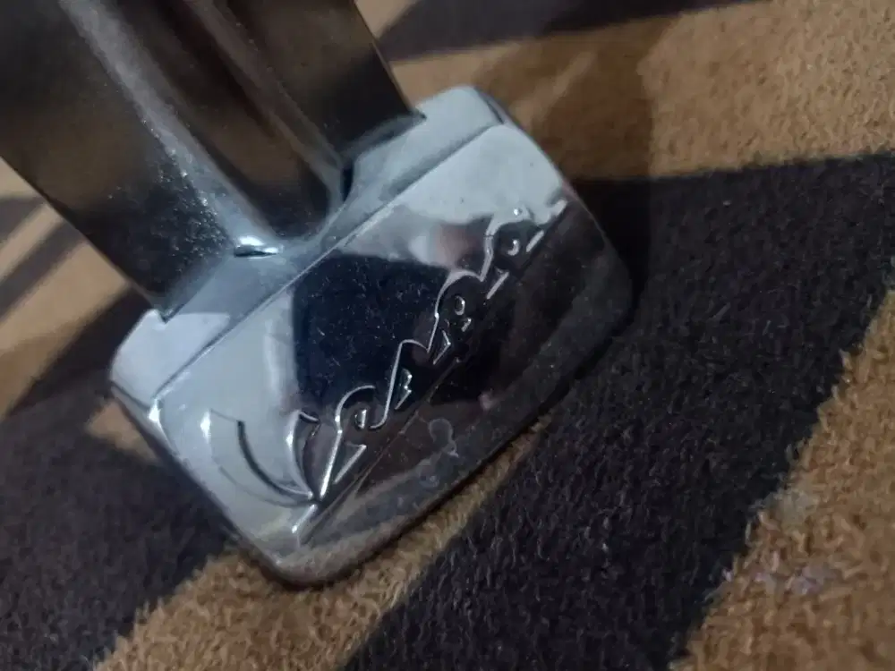 Behel /plenger vespa LX 125