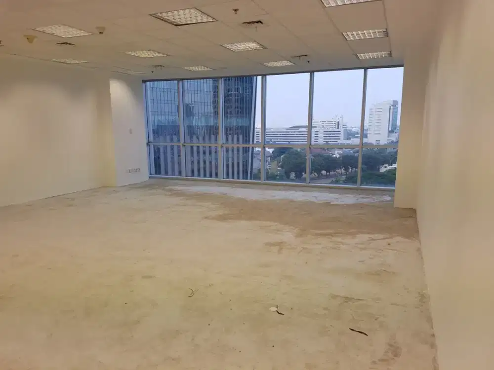 SEWA KANTOR DI JAKARTA SELATAN KUNINGAN 195M2 BARE 150K NEGO
