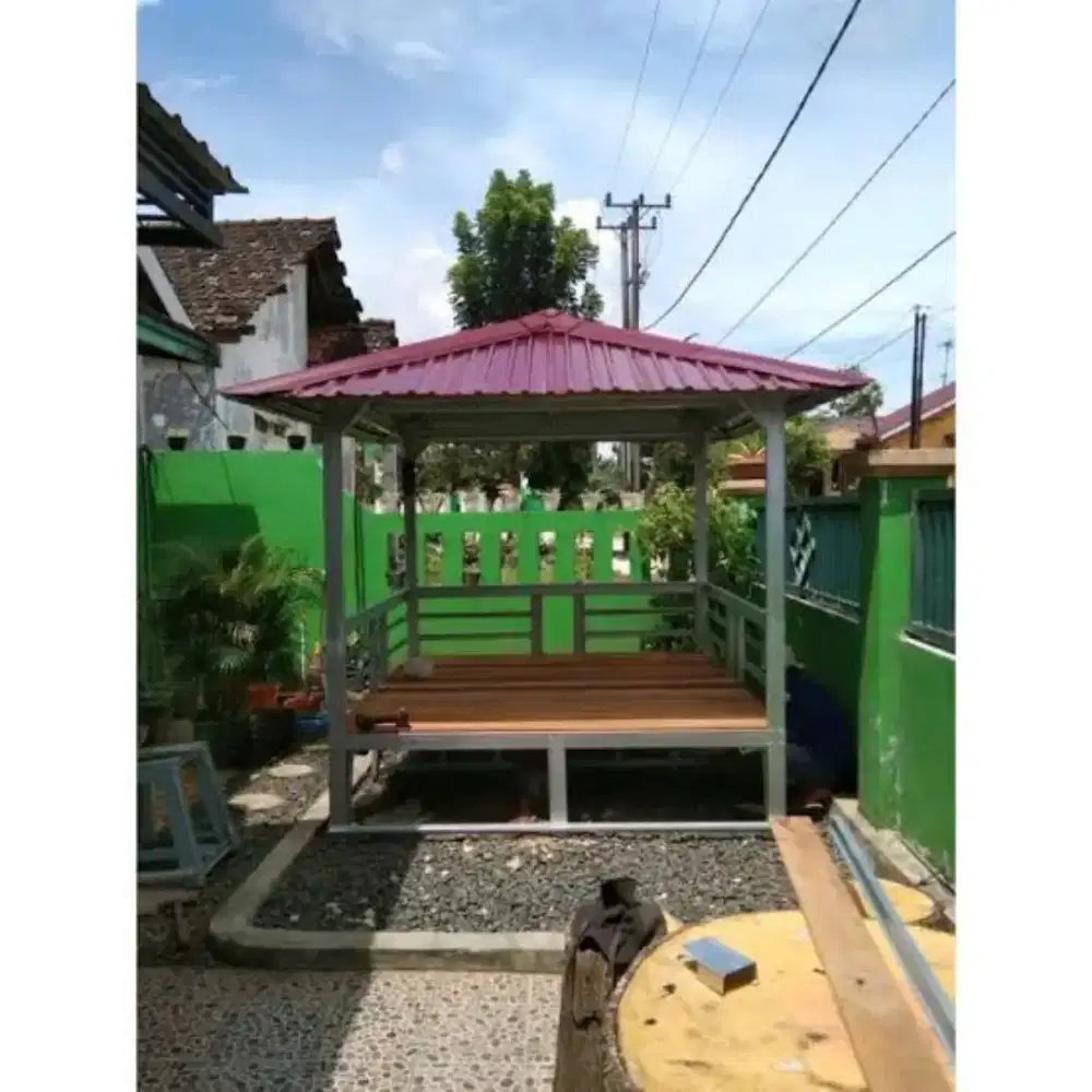 Gazebo baja ringan