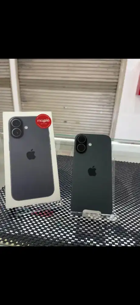 Iphone 17 256 ibox resmi like new