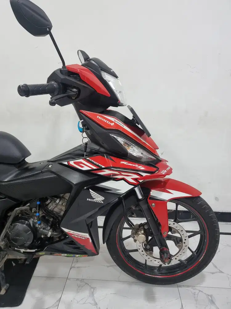Honda Supra GTR 150 LED Fi 2019 bulan 7 Km rendah 16 ribu