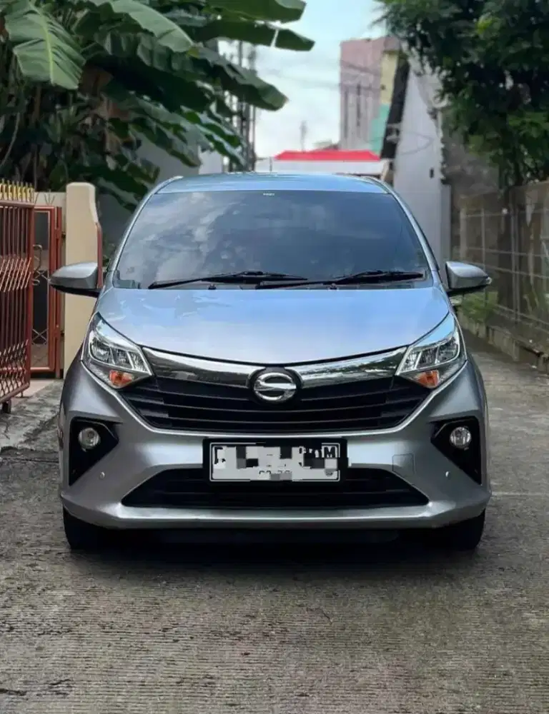 Daihatsu sigra 1.2 R MT 2020