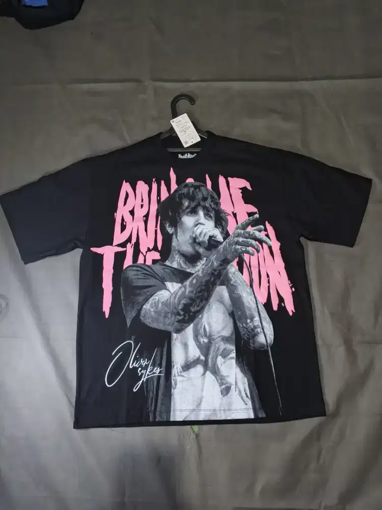 Kaos Pull & Bear X BMTH