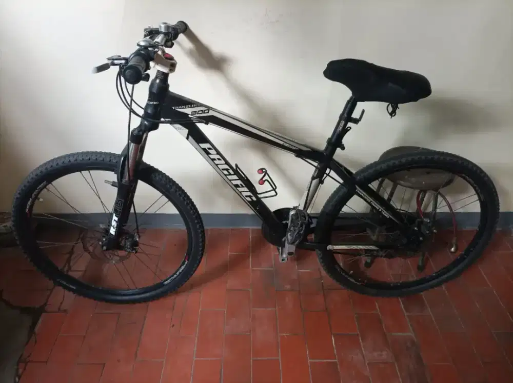Sepeda Gunung Pacific Tranzline 500 – Mulus Terawat, Siap Pakai!