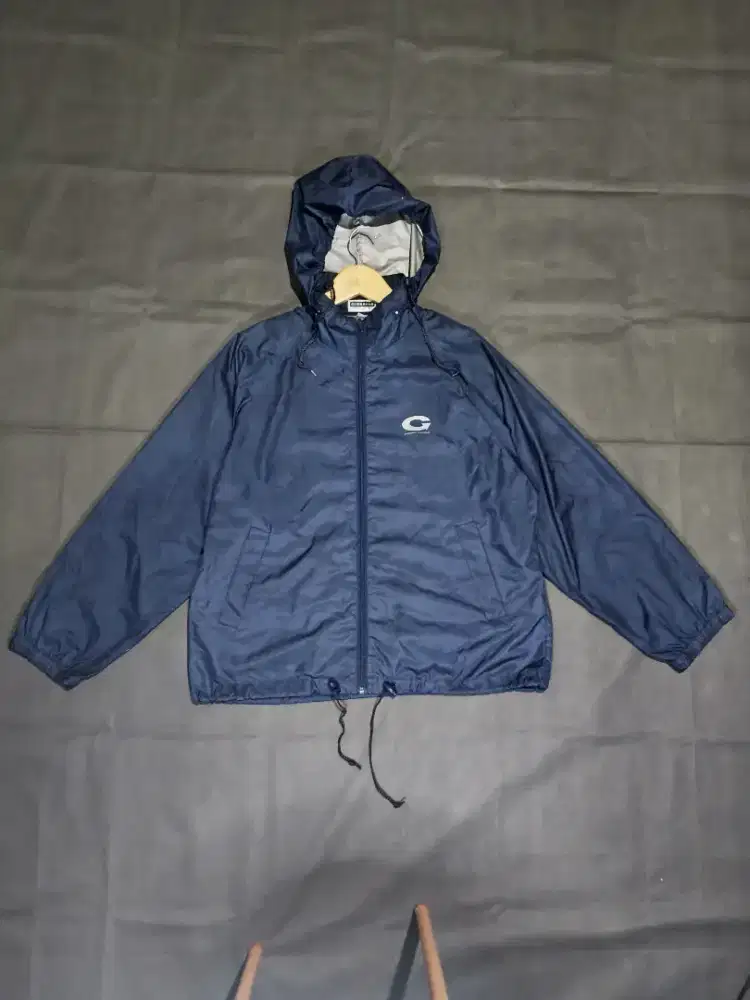 Jaket Windbreaker Giordano