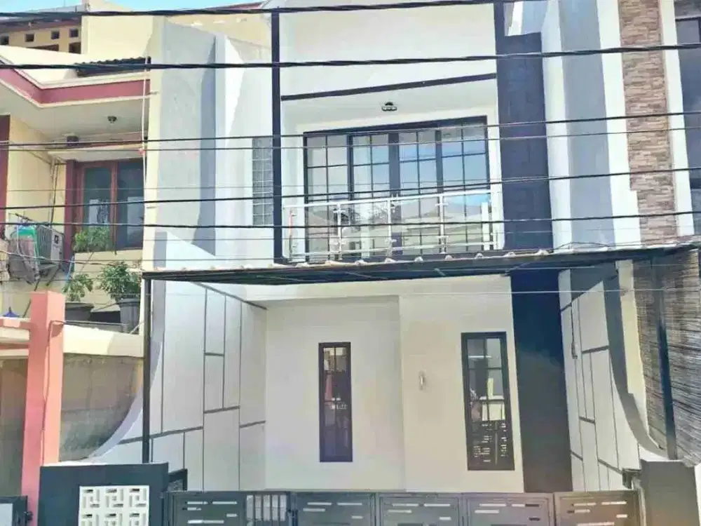 HOT SALE BULAN INI! Rumah Baru 2,5 Lantai Pondok Kelapa – Rooftop & Smart Home!
