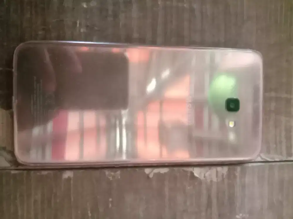 Dijual hp samsung.j.4+.ram.2/32..hp aj.normal semua