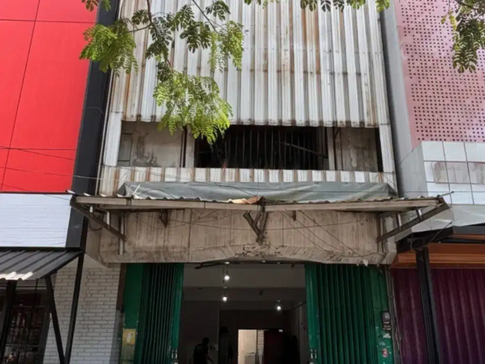 V1 Dijual Ruko di Dinoyo Lowokwaru Malang High Traffic Area