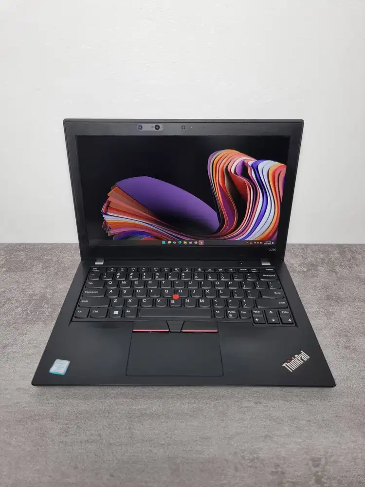 Lenovo ThinkPad X280 i5 Gen 8 RAM 8GB SSD 256GB Second Bergaransi SBY