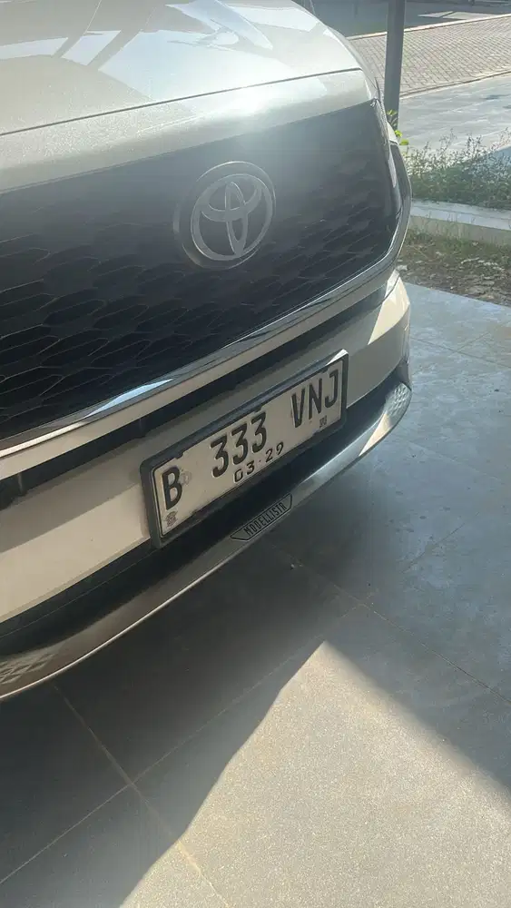 Toyota Kijang Innova 2024 Bensin