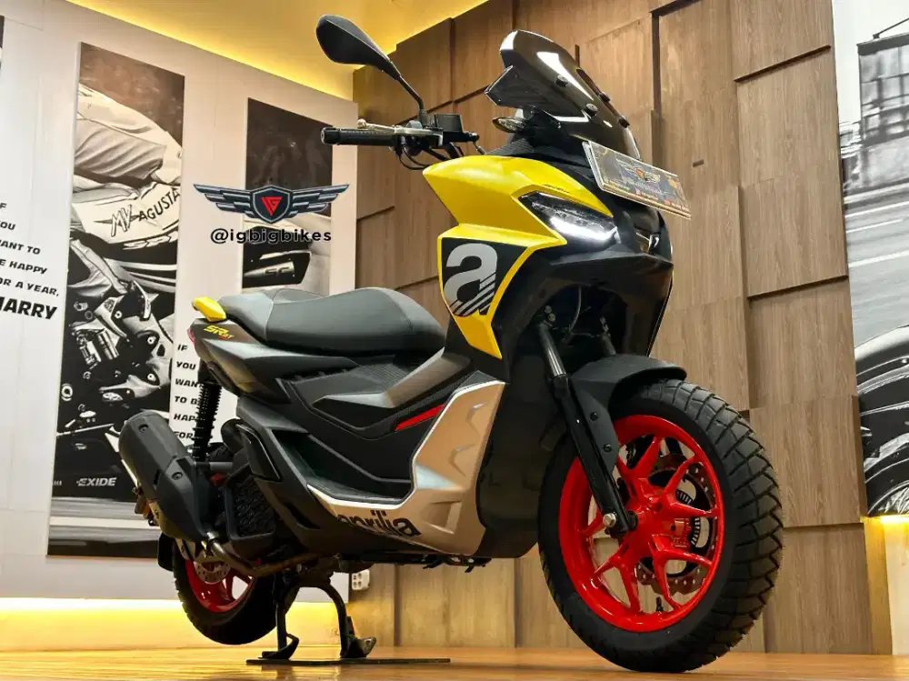 Aprilia SR GT 200 Kuning 2024
