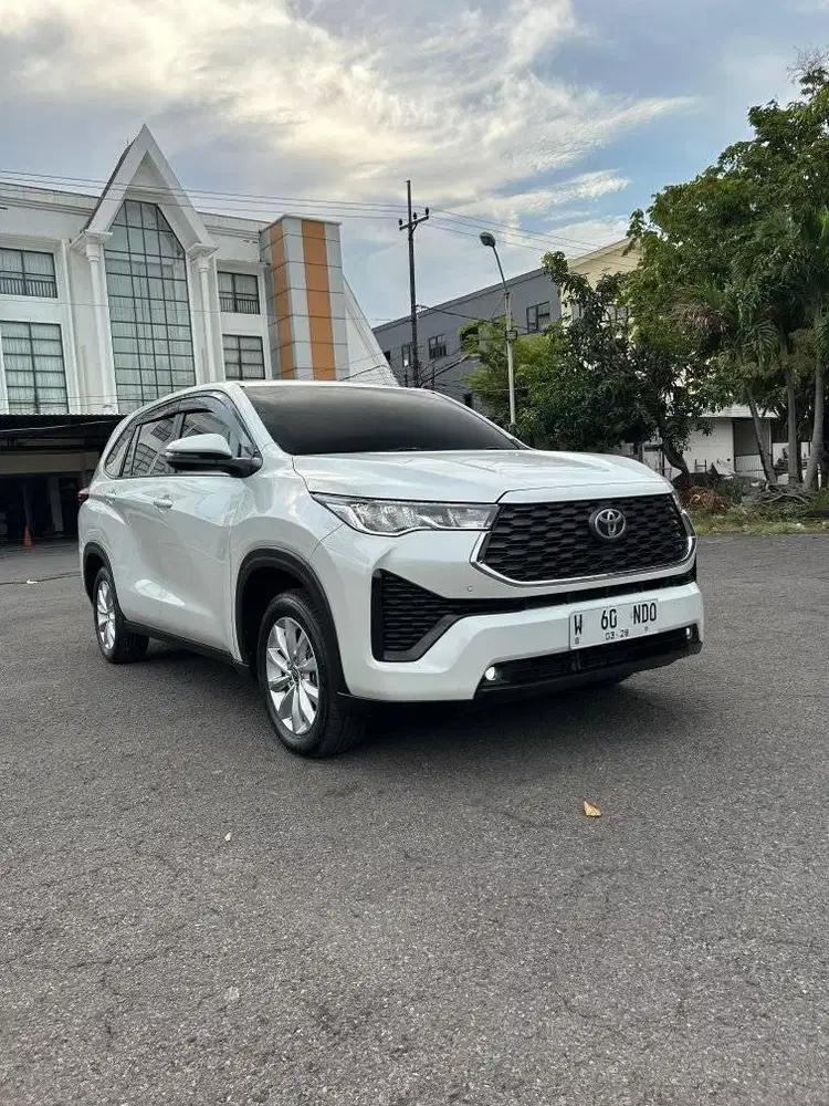 TOYOTA ZENIX V 2.0 MATIC BENSIN 2023