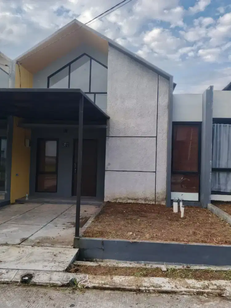 Rumah Grand Tenjo Residence Cluster Oakwood