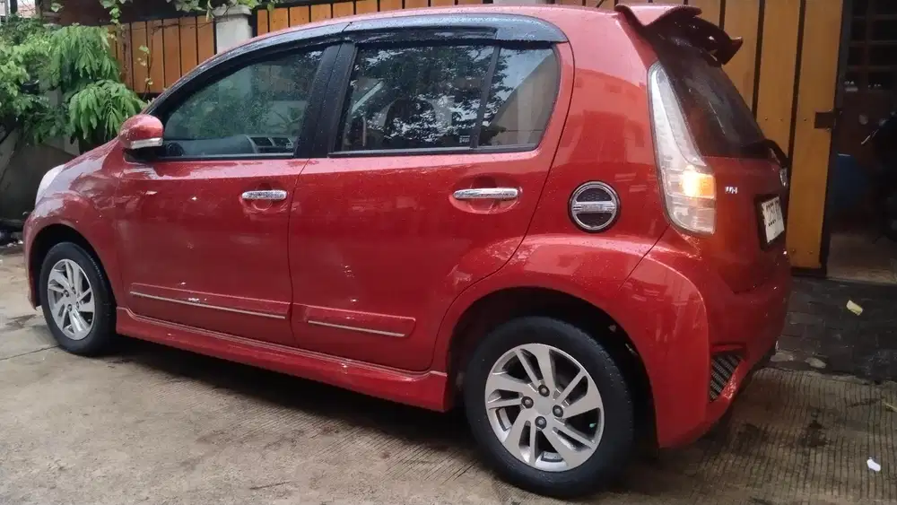 Daihatsu Sirion 2015 Bensin