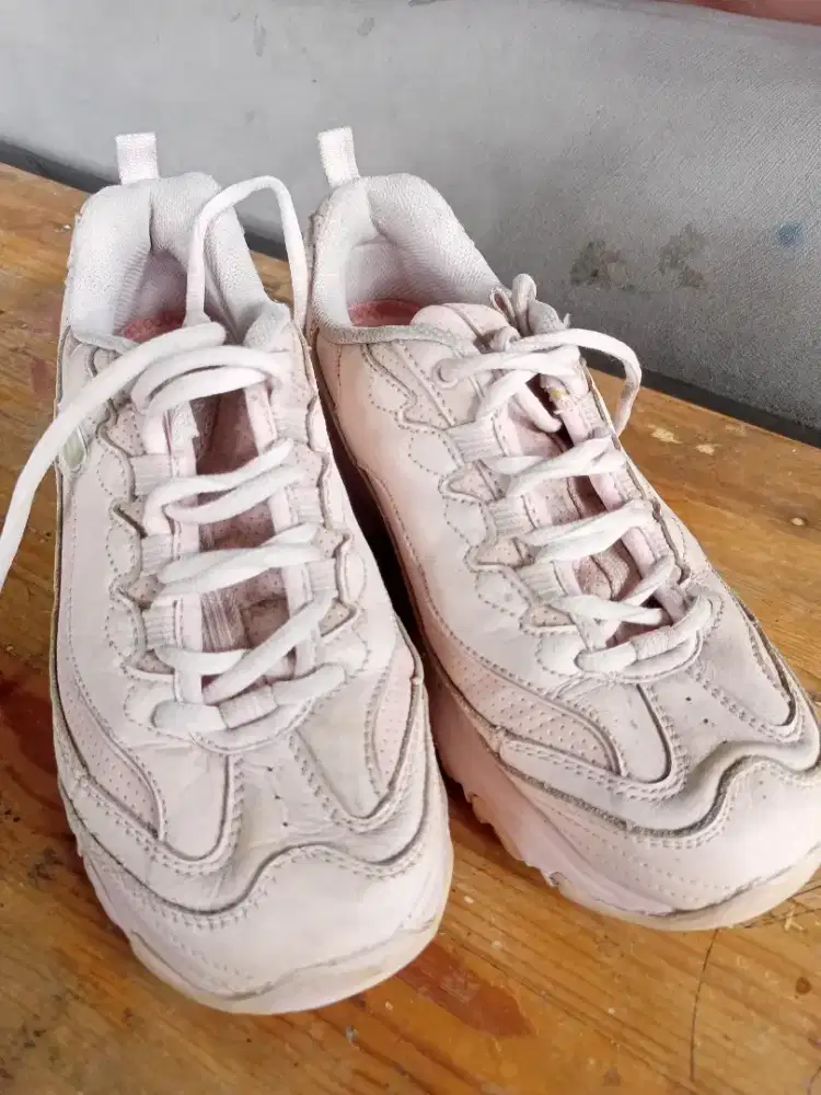 Sepatu SKECHERS Wanita PINK