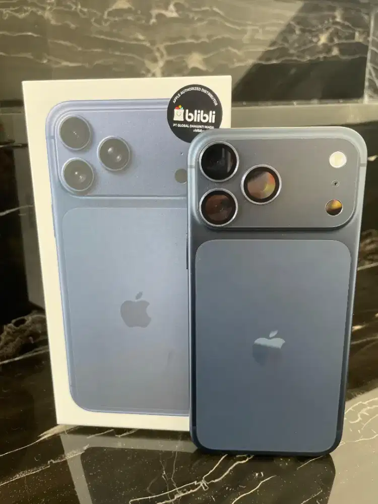 Iphone 17 pro max 256gb Blue