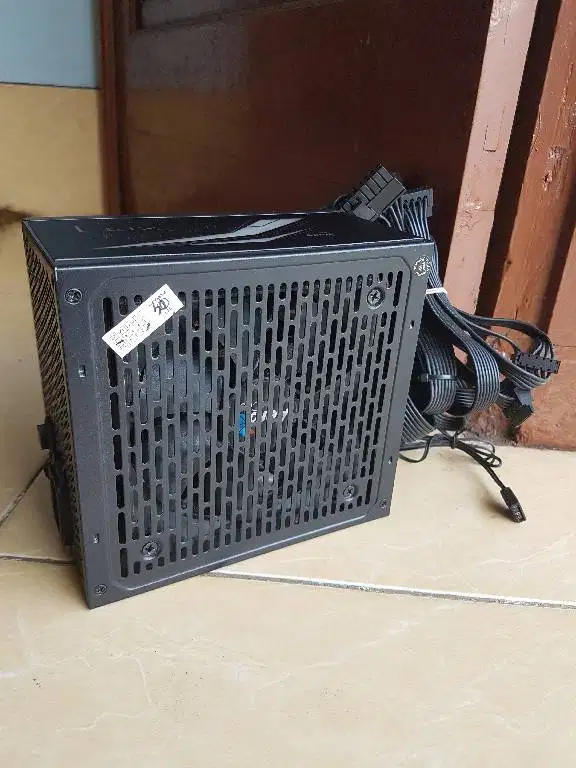 PSU Aerocool LUX 550w RGB 80+ Bronze Flat Cable