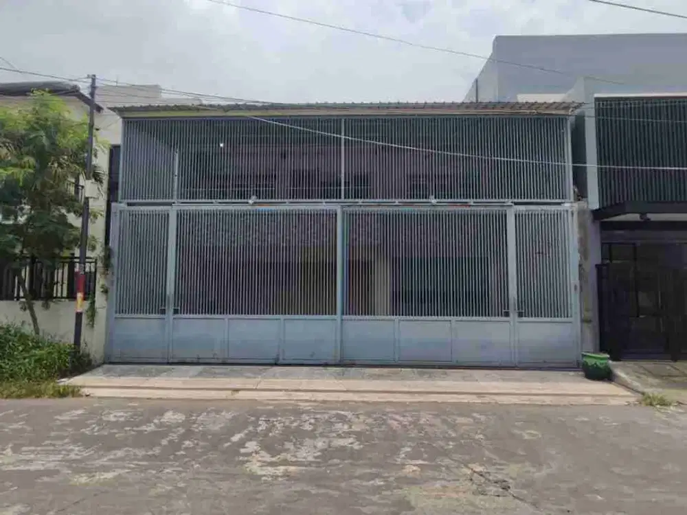 Disewakan rumah usaha, Babatan Pantai, Surabaya Timur.