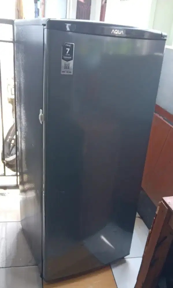 Jual Freezer Buat Es batu 6rak,Kondisi Normal Beku es dan Siap Pakai.